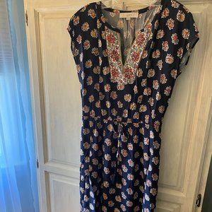 Size M Loft midi dress in excellent condition